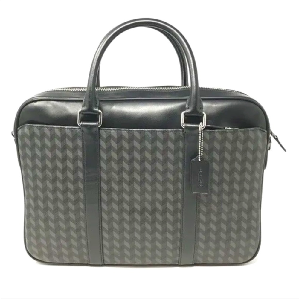 **SOLD*** GUC Coach Men PERRY SLIM BRIEF WITH HERRINGBONE PRINT (COACH F24722)